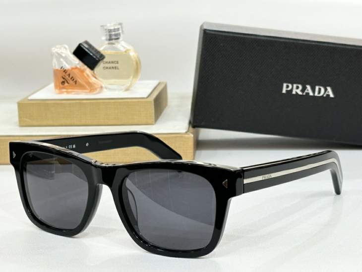 Picture of Prada Sunglasses _SKUfw75975793fw